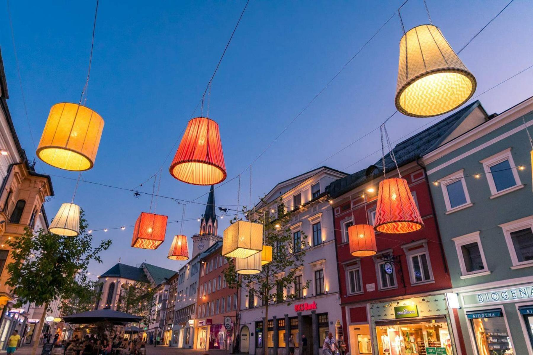 Hostel Lovely Rooms, City Center, Shared Bathroom, Windows To Corridor Villach Exterior foto